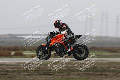 media/Nov-29-2025-TrackDaz (Sat) [[10ae2d9bce]]/B Group/Session 4 (Wheelie Bump)/